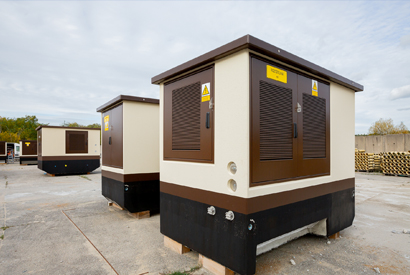 Stacja transformatorowa – jak działa i jak wybrać odpowiednie urządzenie