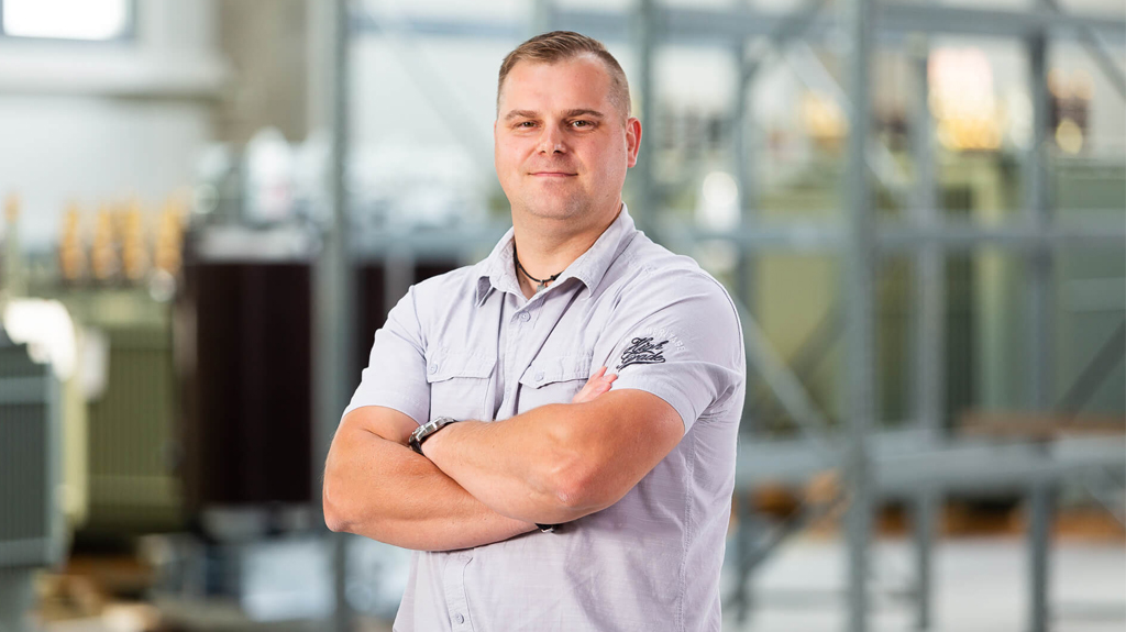 Naszym sukcesem jest zespół. Rozmowa z Piotrem, Kierownikiem Działu Produkcji ds. Aparatury SN