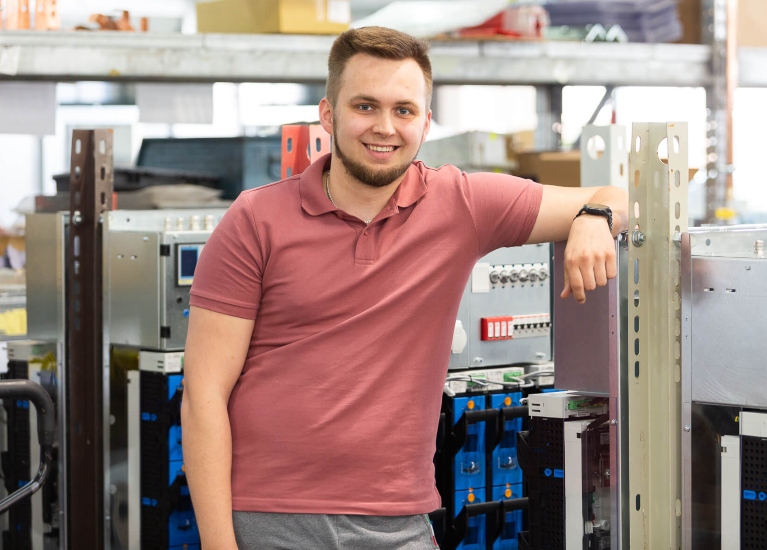 Od praktyk do realizacji. Historia naszego pracownika, Rafała Zawały