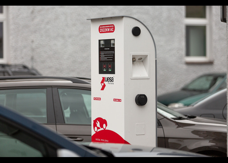 AFIR, czyli rewolucja dla kierowców. Jak rozwija się elektromobilność?