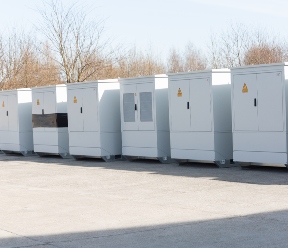 rozdzielnice średniego napięcia rozdzielnice niskiego napięcia uesa polska sp. z o.o.